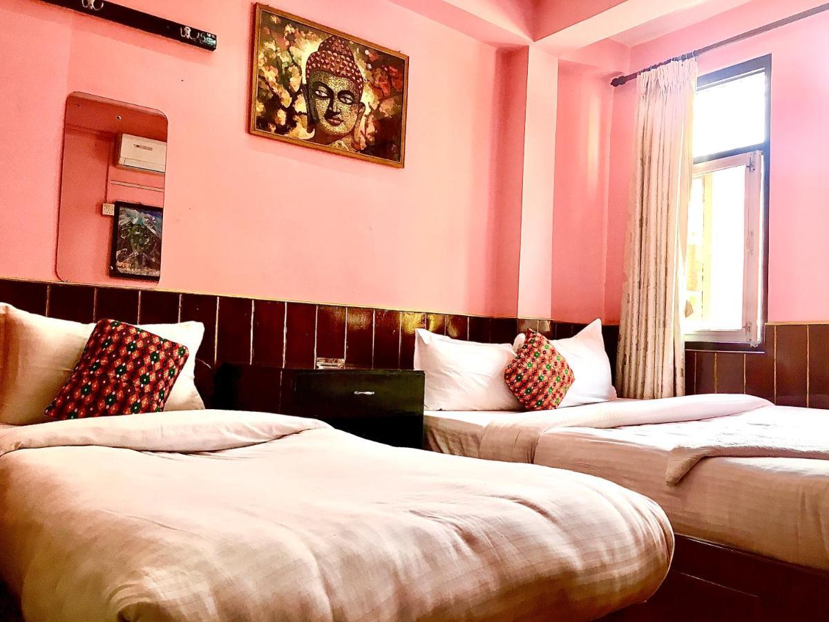 Hotel Plumeria Inn 카트만두 외부 사진
